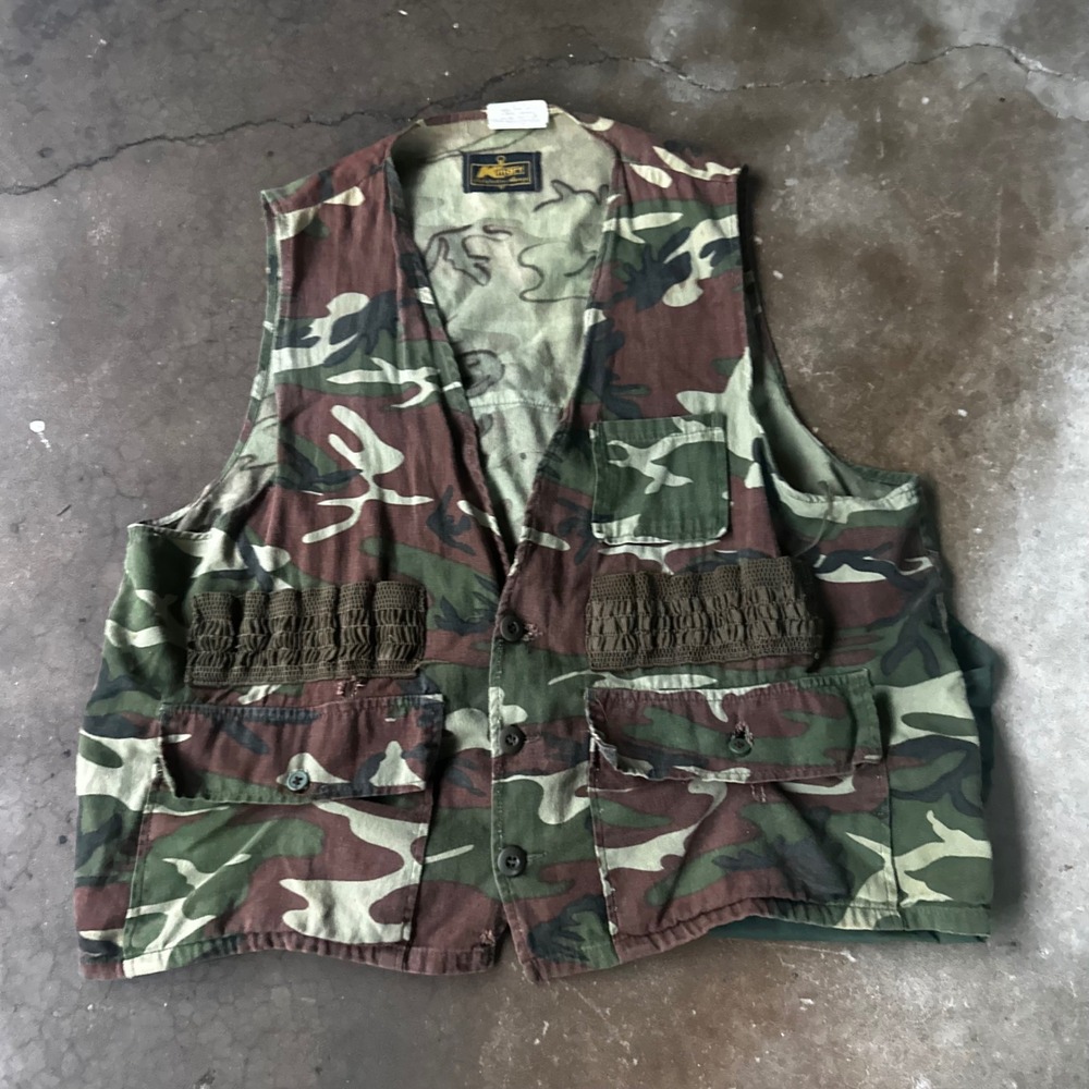 Kmart Hunting Vest Mens XL Green Camo Good Vintage Shell Loops Game Bag Utility
